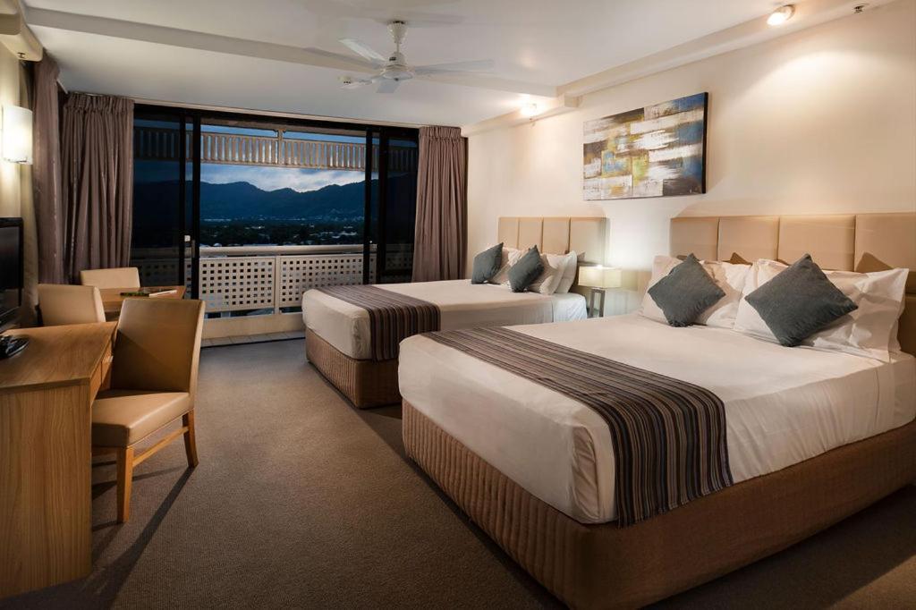 Rydges Esplanade Resort Κερνς Εξωτερικό φωτογραφία
